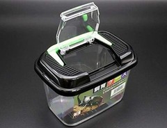 Durable Critter Cage with Handle – 7” Terrarium for Lizards & Fish, Japan Made