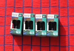 BOXof 4 new BLACK LIGHT BULB 60 WATT A19 blacklight blue 60A19/BLB Sylvania 60w