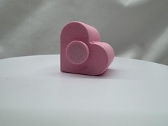 Heart hide for jumping spiders, 3D printed terrarium decor