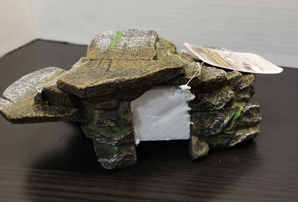 SHALE CAVE HIDEAWAY MEDIUM RESIN 9x6x4in NWT Reptology Penn Plax Reptiles, Fish
