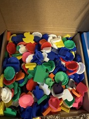 Small 3d Printed Isopod/reptile/insect Feeders Random Color/feed. Cheapest!!