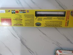 Zoo Med Reptisun T5 HO High Output Terrarium Hood W/Free T5 HO 5.0 UVB Lamp