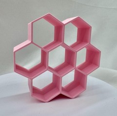 Colorful Honeycomb Hide for Jumping Spider Enclosure – 3D Printed Decor Custom