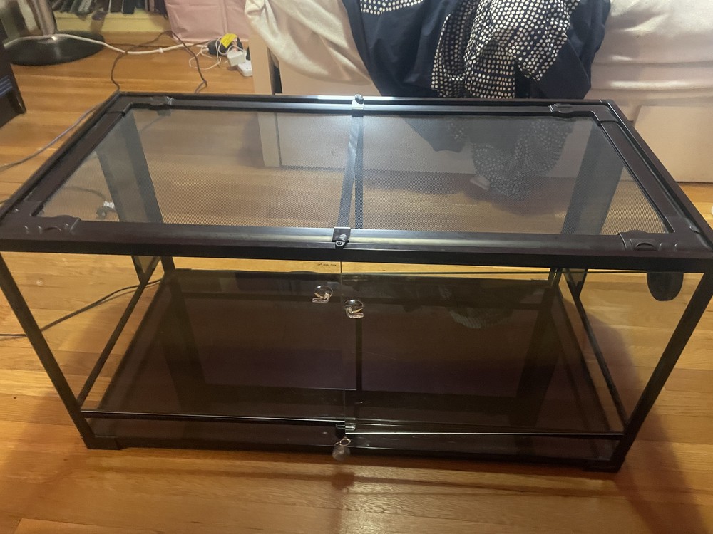 50 gallon reptizoo terrarium, good condition, 36″ x 18″ x 18″, cleaned