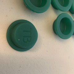 Green 1/4 Oz Gecko Reptile Trantula Silicone Cups With Holder Like Beer Savers