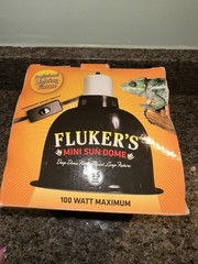 Flukers Mini Sun Dome Deep Flush Mount Lamp 5.5 in 100 Watt Max Turtles Reptiles