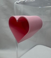 Heart hide for jumping spiders, 3D printed terrarium decor