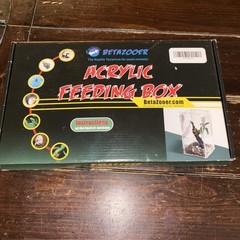 NEW Betazooer Acrylic Feeding Box – Reptile Breeding Terrarium Tank – Open Box