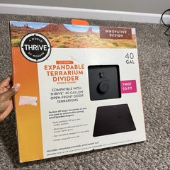 Thrive Expandable Terrarium Divider Fits 40 Gallon Open Front Door NEW Open Box