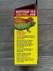 Zoo Med 13W Reptisun UVB Mini Compact Fluorescent Reptile Light Enclosure