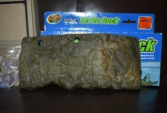 NEW Zoo Med Floating Turtle Dock Basking Platform Small Zoomed 10 GALLONS & UP