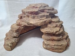 Resin Reptile Corner Hide Rustic Stone Cave 8″ Tall Living Hiding Rock Lt Gray
