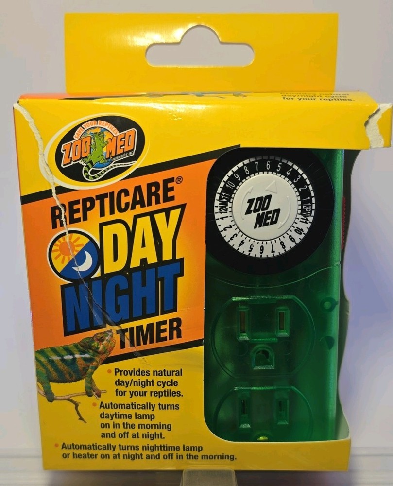Zoo Med ReptiCare Day/Night Timer New w/ torn box
