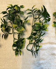 5- Reptile, Snake, Chameleon Vivarium Hanging Plants Artificial Vines Exo-Terra