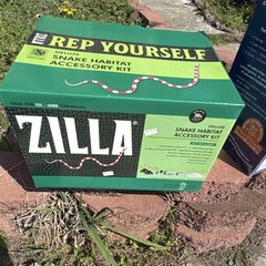 Zilla Deluxe Snake Habitat Accessory Kit 20-60 Gallon Terrariums MPN 100550320