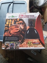 Reptizoo 2 in 1 Deep Dome Lamp Fixture & Socket Max 200 Watts 8.5″ Open Box Item