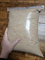 ORGANIC Wheat Bran Bedding & Gut-Load for Superworms Mealworms & Feeders