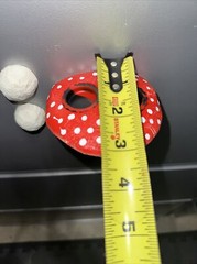 RED reptile magnetic mushroom feeder Ledge With 2 Beer Savers