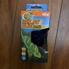 Zoo Med Daylight Blue Incandescent Bulb for Reptile 40W DB-40 (1 Unit) NEW