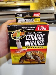 New Zoo Med ReptiCare Ceramic Infrared Heat Emitter 30-40 Gallon Terrariums