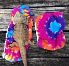 TYE DYE PRINT DESIGN LRG BED SOFT COVERS ONLY/NO FRAME BED 4 BEARDED DRAGON