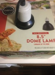 New Thrive 8.5″ Dome Lamp 6ft Cord On/Off Switch 150 Watt Reptiles Lizard Shake