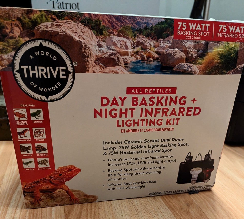 Thrive Reptile Day Basking & Night Infrared Lighting Kit