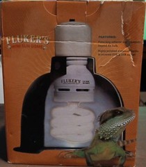 Flukers Mini Sun Dome Deep Flush Mount Lamp 5.5 in 100 Watt Max Turtles Reptiles